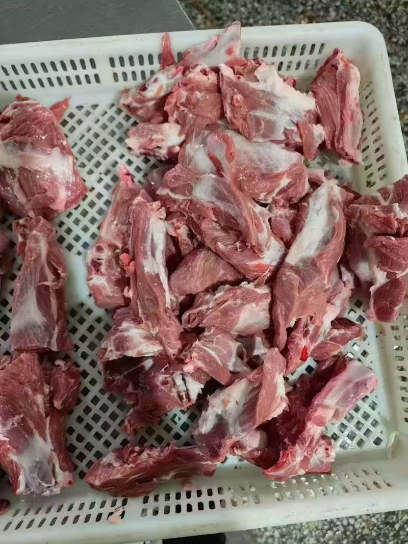 一指排不带脊骨，可清汤煮，现货现发