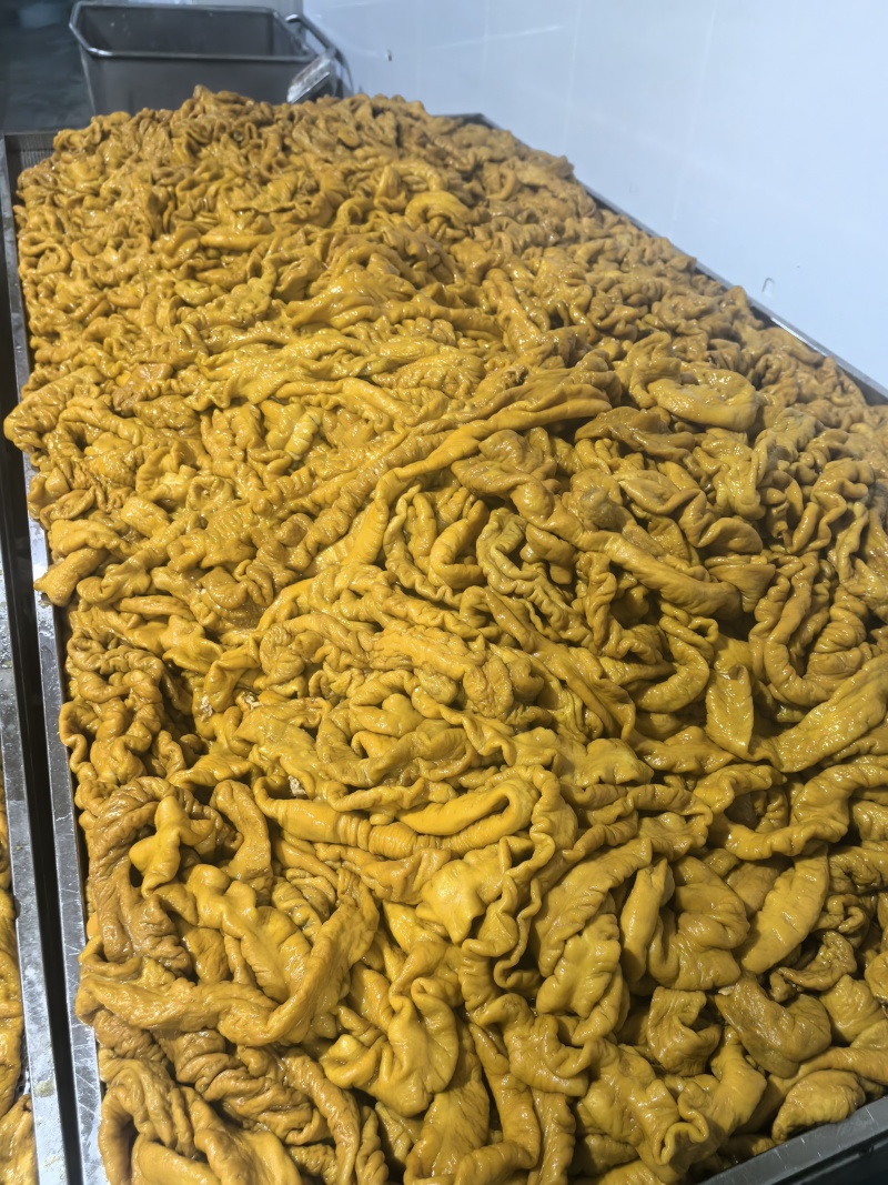 【卤肥肠去油90%，不腥不腻的卤肥肠】