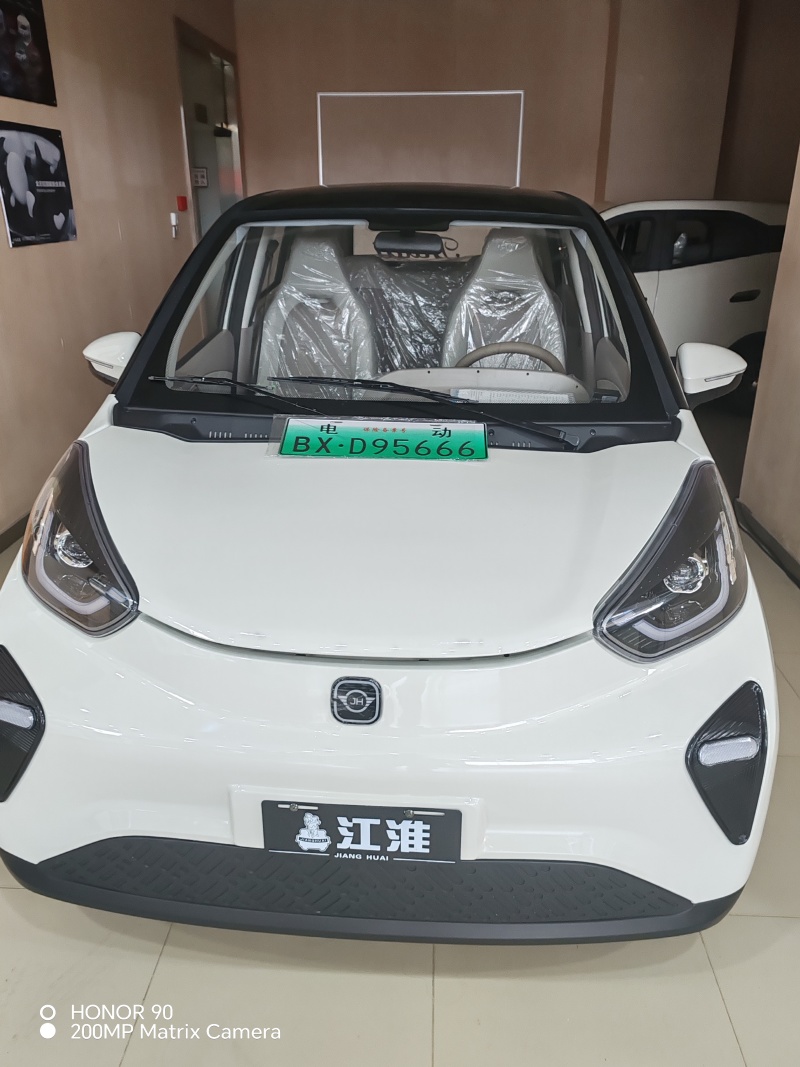 江淮小喜鹊低速四轮电动汽车