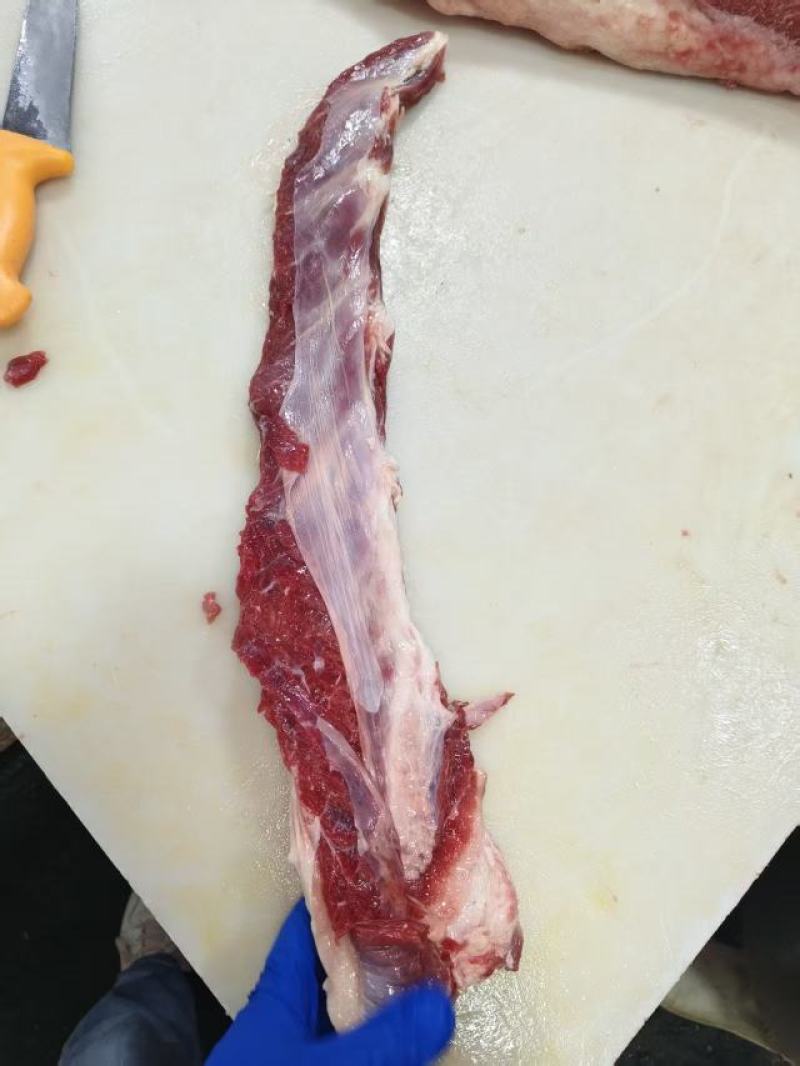 满肉牛排边