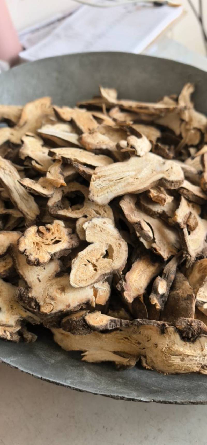 白术两年白术蜂窝白术浙白术片行均匀白术片聚源