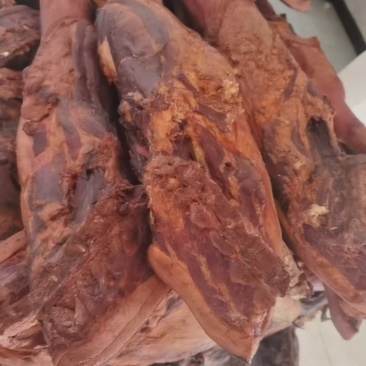 湖北恩施腊肉，一手货源，量大优惠，欢迎新老客户合作