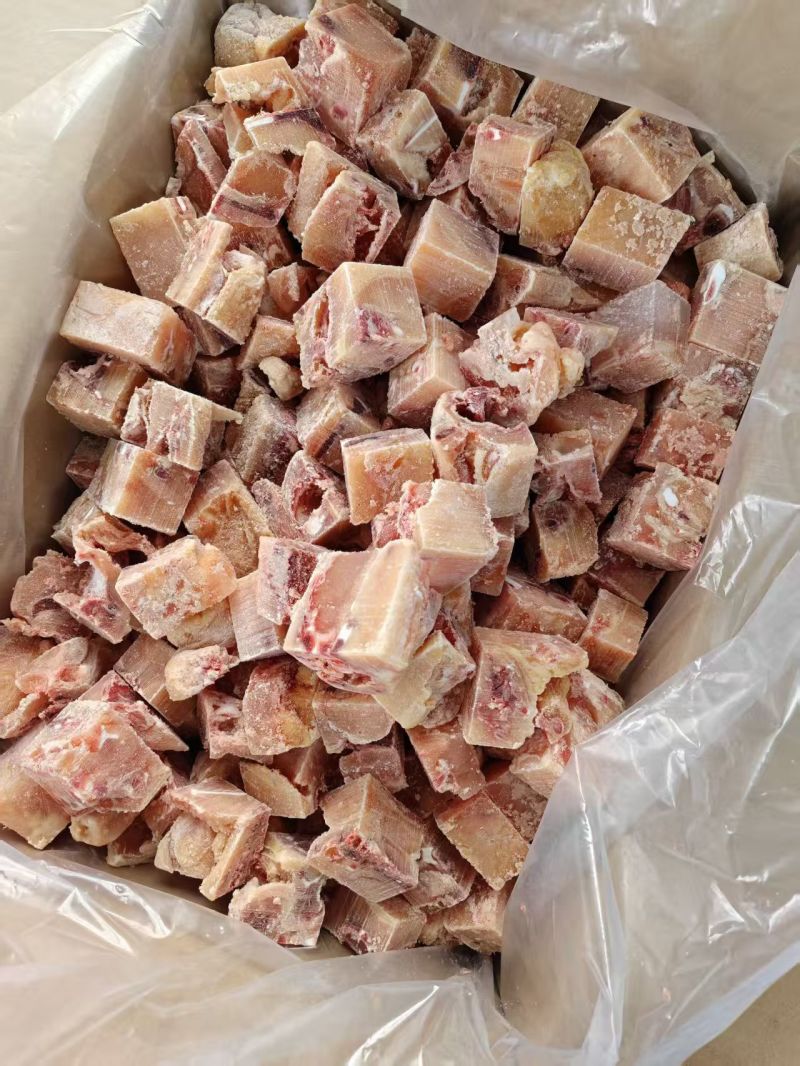 黄焖鸡块有货，大胸架切的