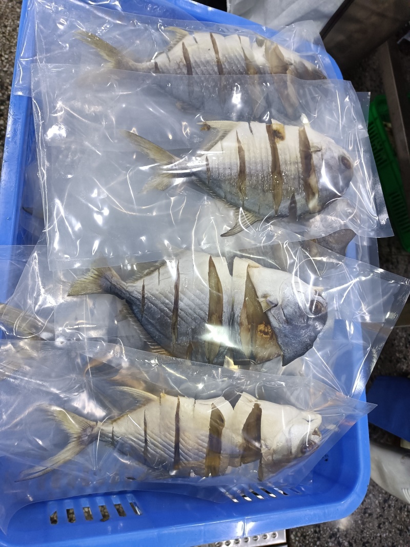 拉花金鲳鱼，可以定做6/7成鱼干
