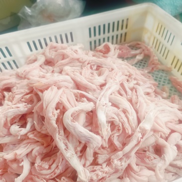 临沂纯手工脱骨鸭掌批发日供1吨