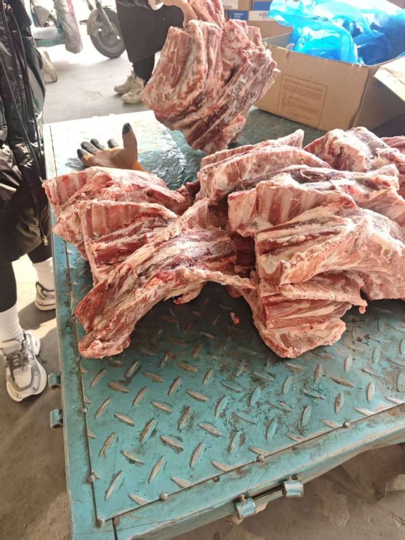 澳洲282羔羊脖骨，带肉羊脖子，价位低