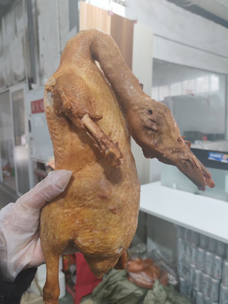 【卤鸭】