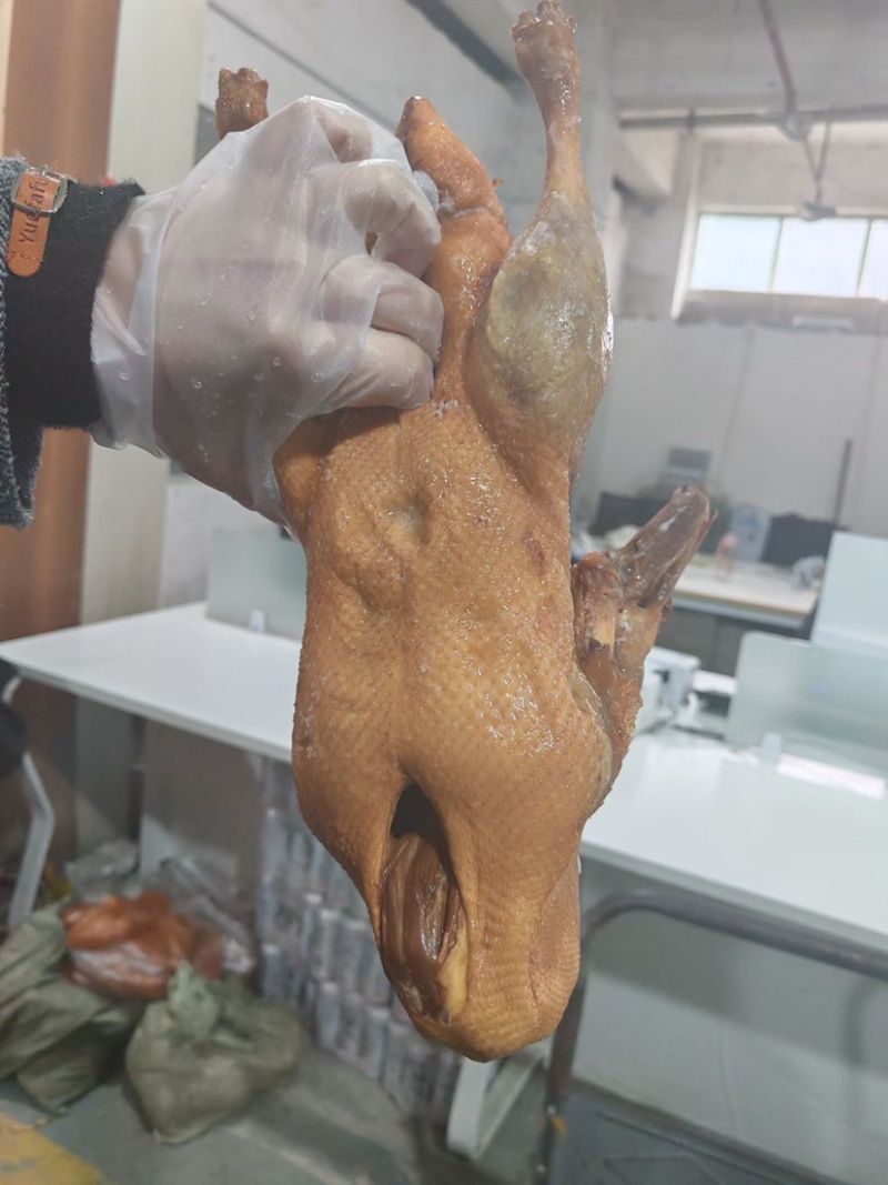 【卤鸭】