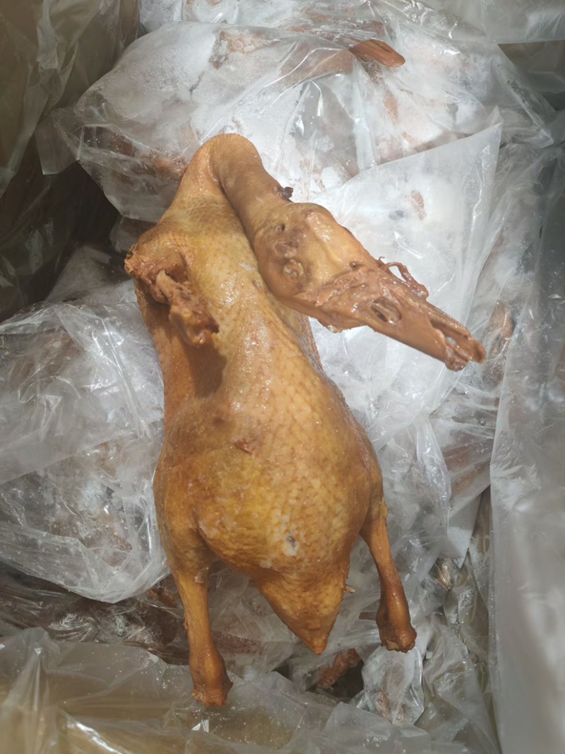 【卤鸭】