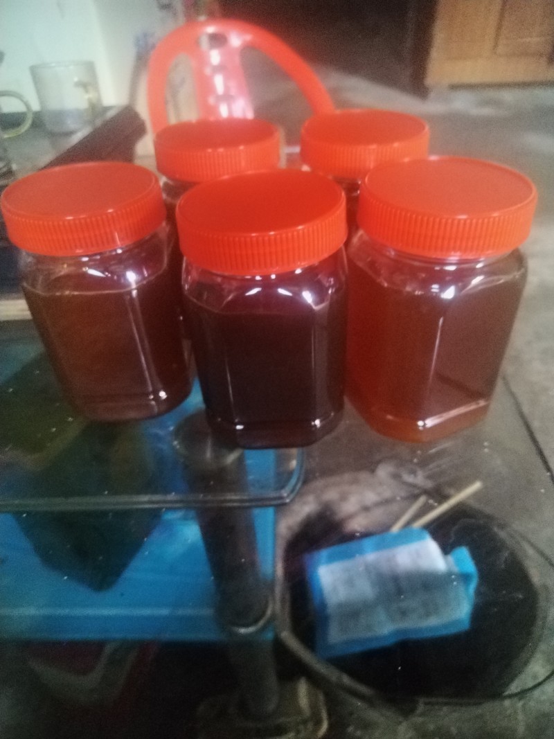 野蜂蜜大量货源可批发零售欢迎随时电话联系