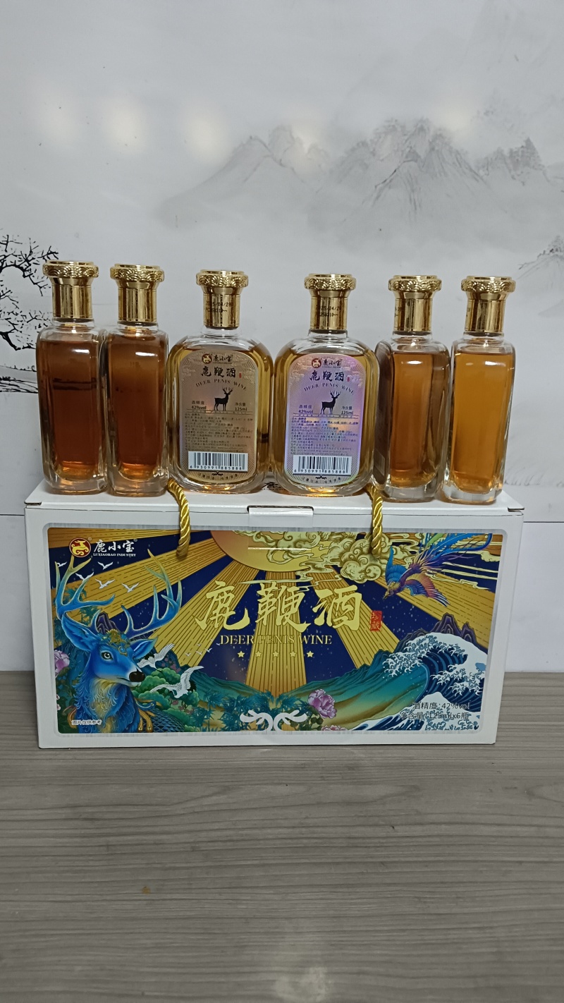 鹿鞭酒礼盒装鹿小宝滋补酒，42度º！125毫升×6瓶