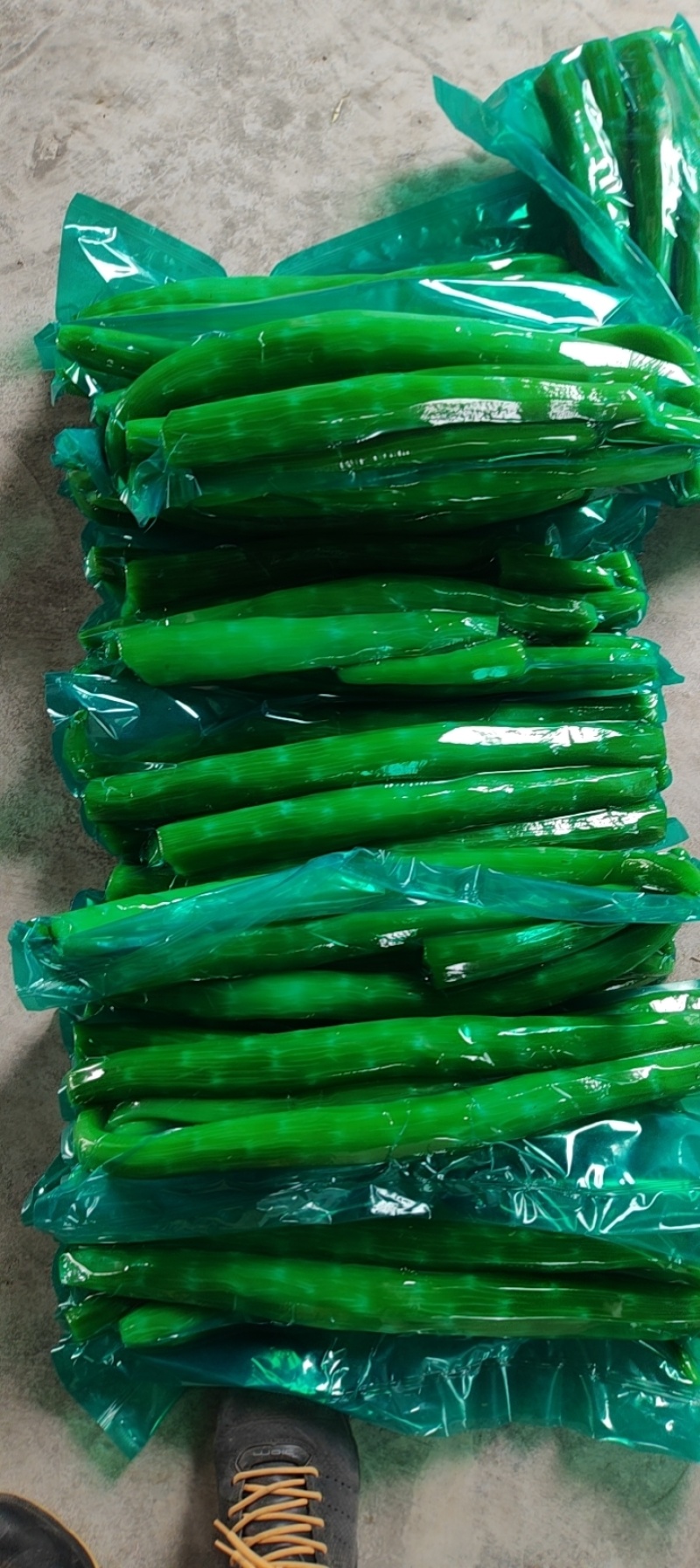 黄瓜莴笋大量上市