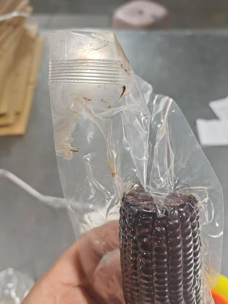 真空独立包装，口感脆甜，非转基因玉米，打开袋子直接可以吃