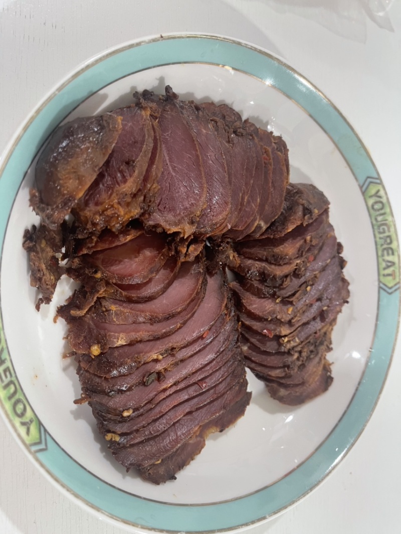 卤肉全熟卤味熟食猪肉酱香猪小腱