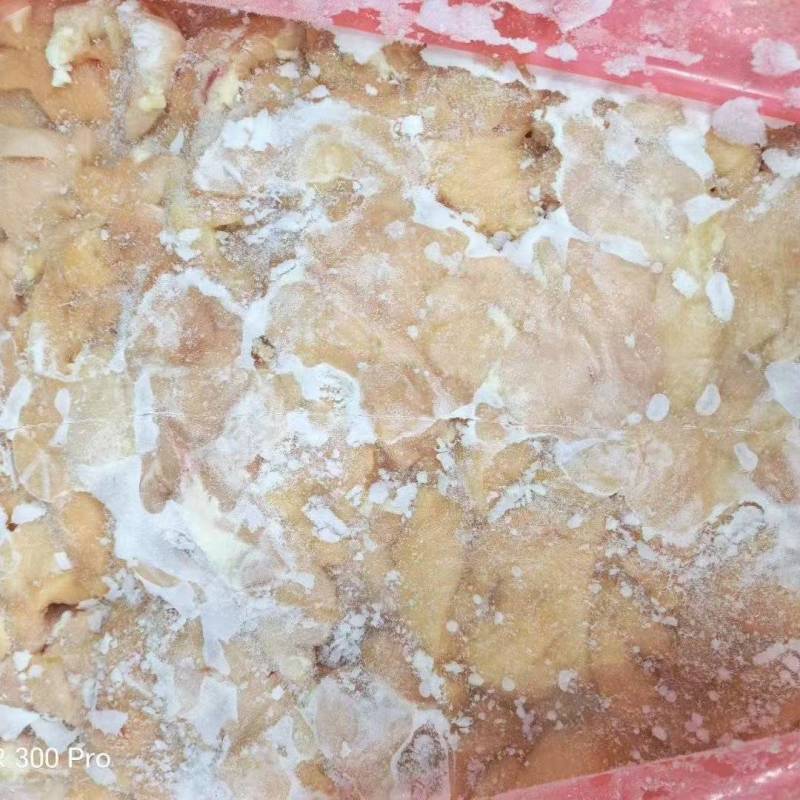 加工厂鸡胸碎肉三十吨
