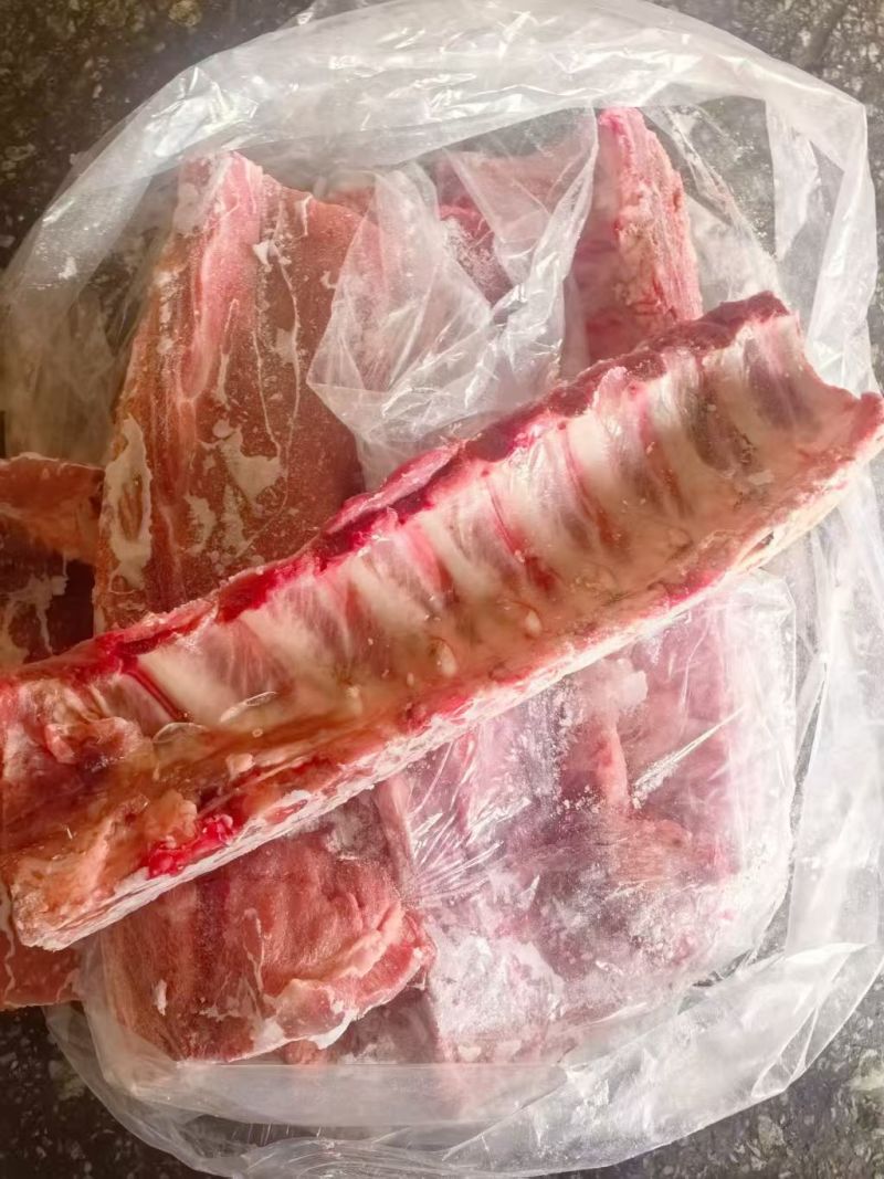 满肉猪龙骨