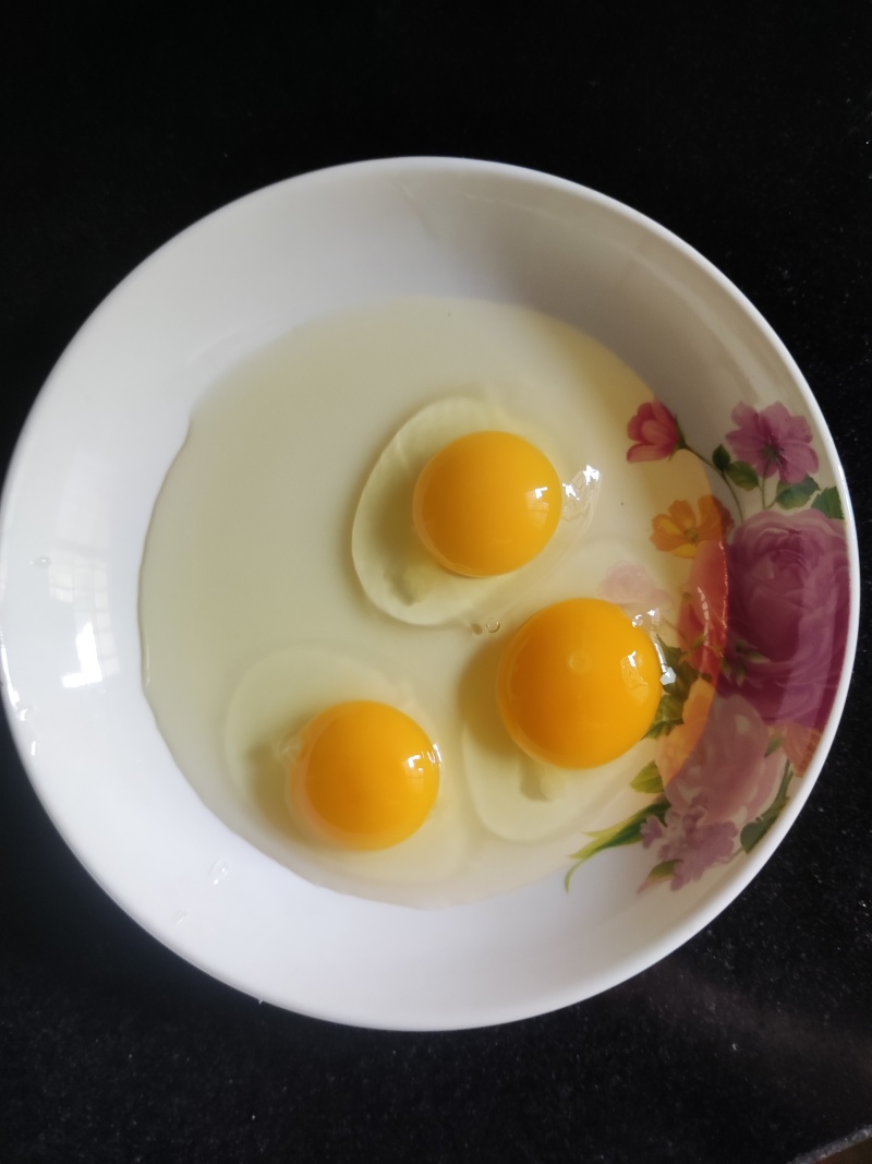 出售正宗土鸡蛋