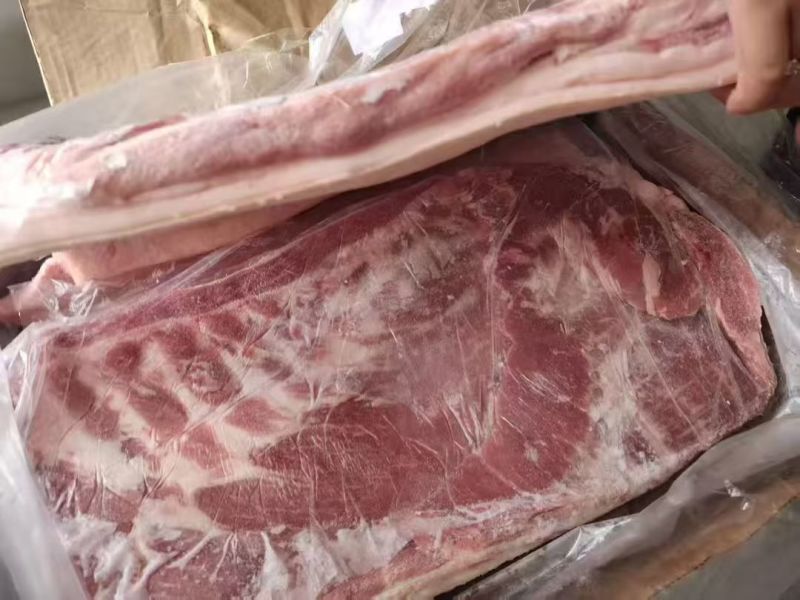 带皮五花猪肉