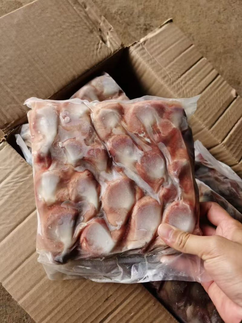 老鸭胗一公斤20-22个左右