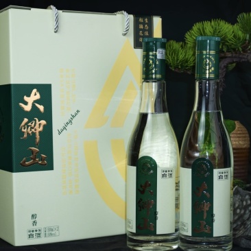 百里杜鹃大卿山白酒