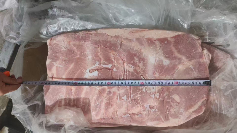 肥猪一级带皮压板五花