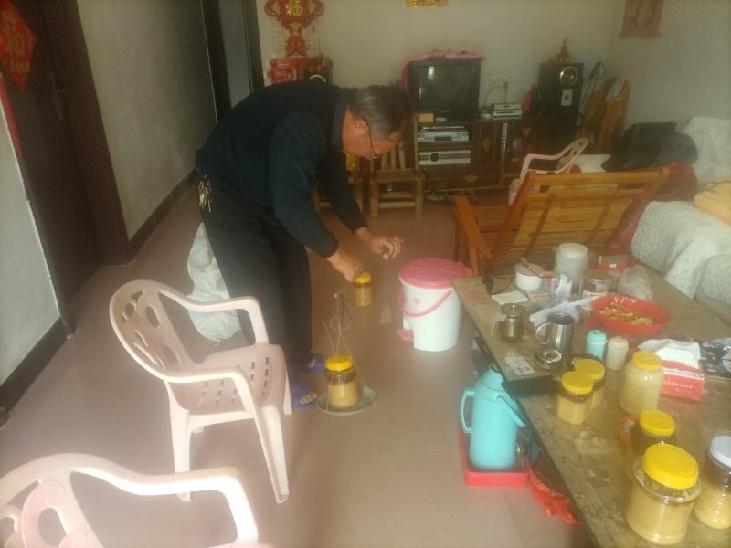 惠州龙门蓝田镇农村自养土蜂蜜，冬蜜