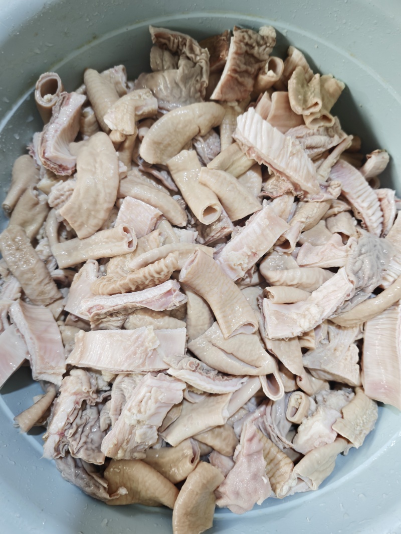鲜牛杂