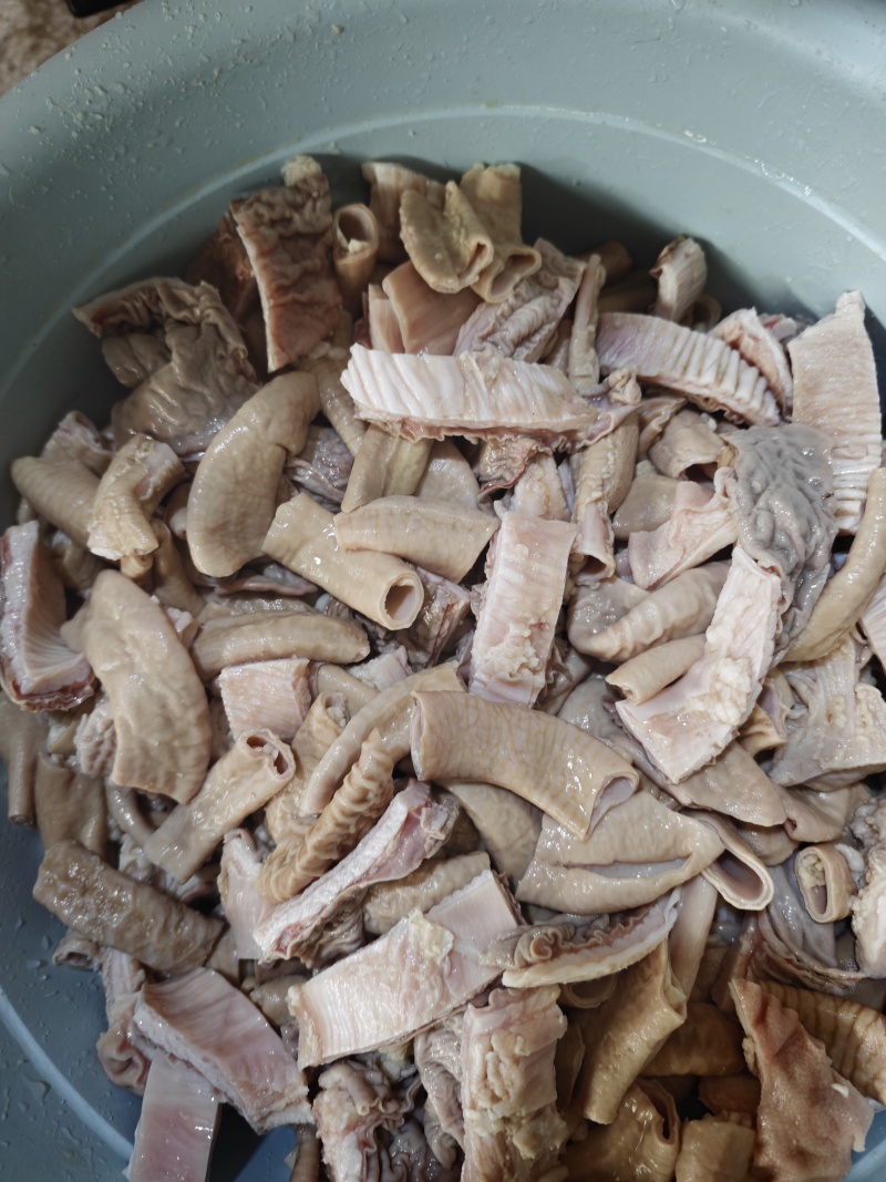 鲜牛杂