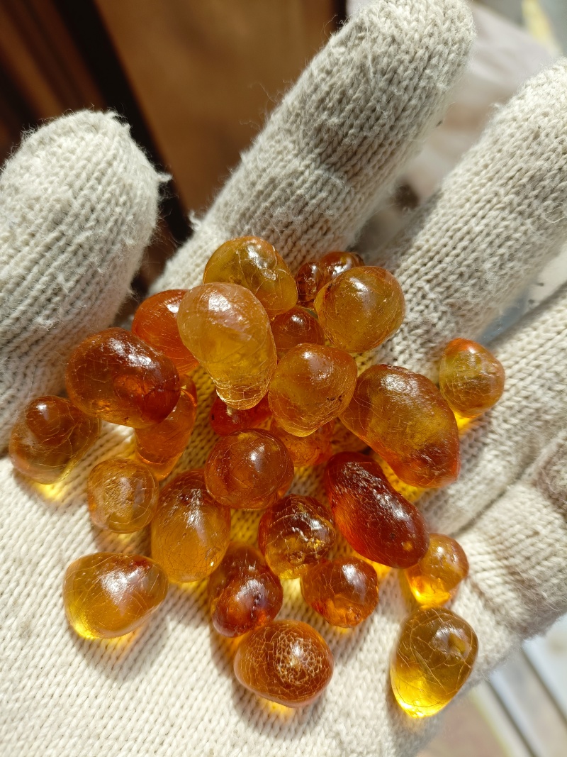 库存充足纯黄1.2-1.5桃胶各种规格均有货