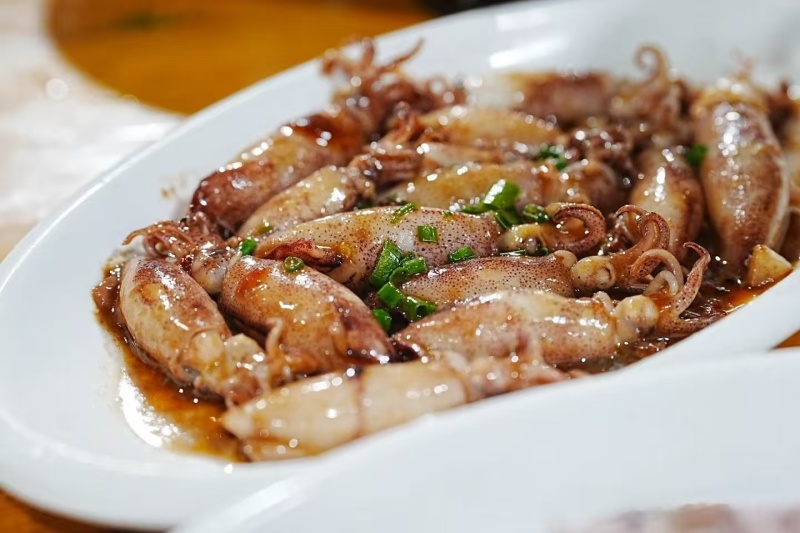 小小母管(带籽带膏)品质上乘，对接全国各地客商前来洽谈合