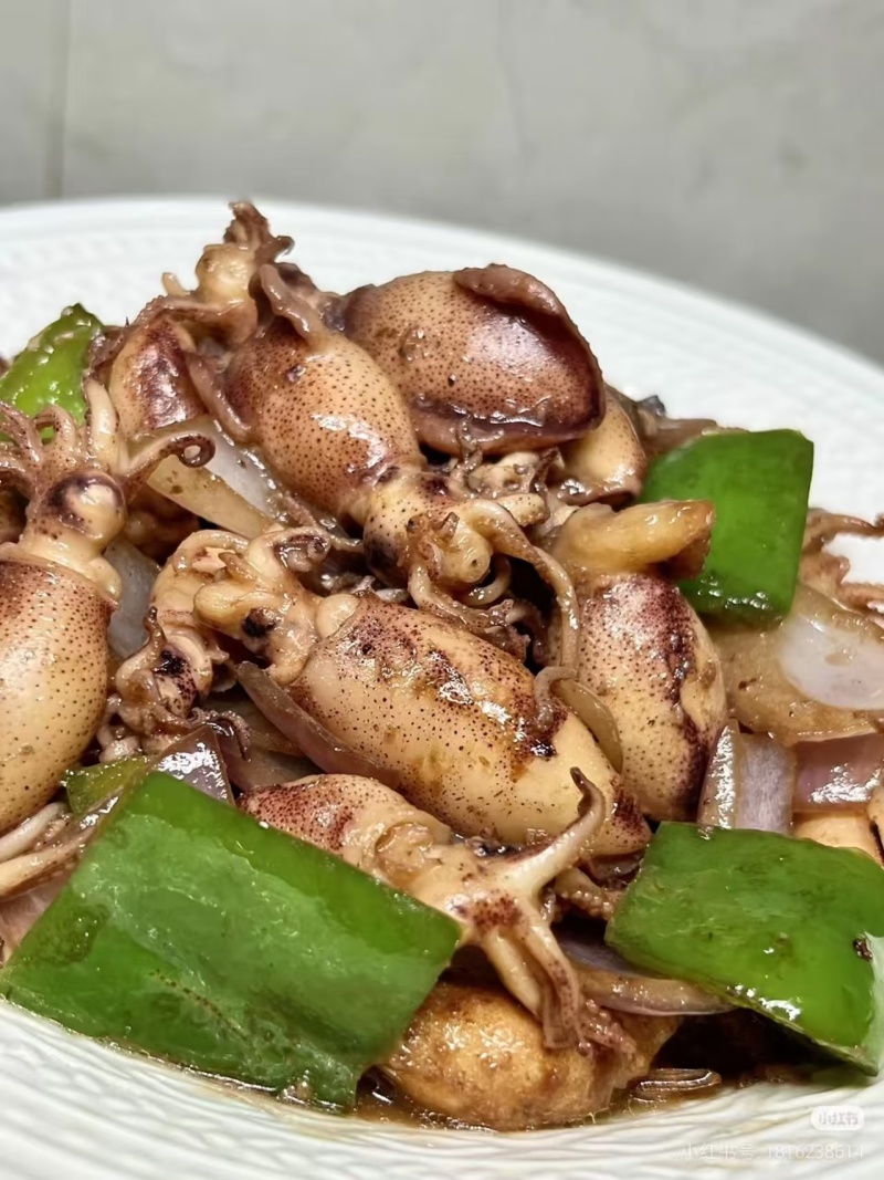 小小母管(带籽带膏)品质上乘，对接全国各地客商前来洽谈合