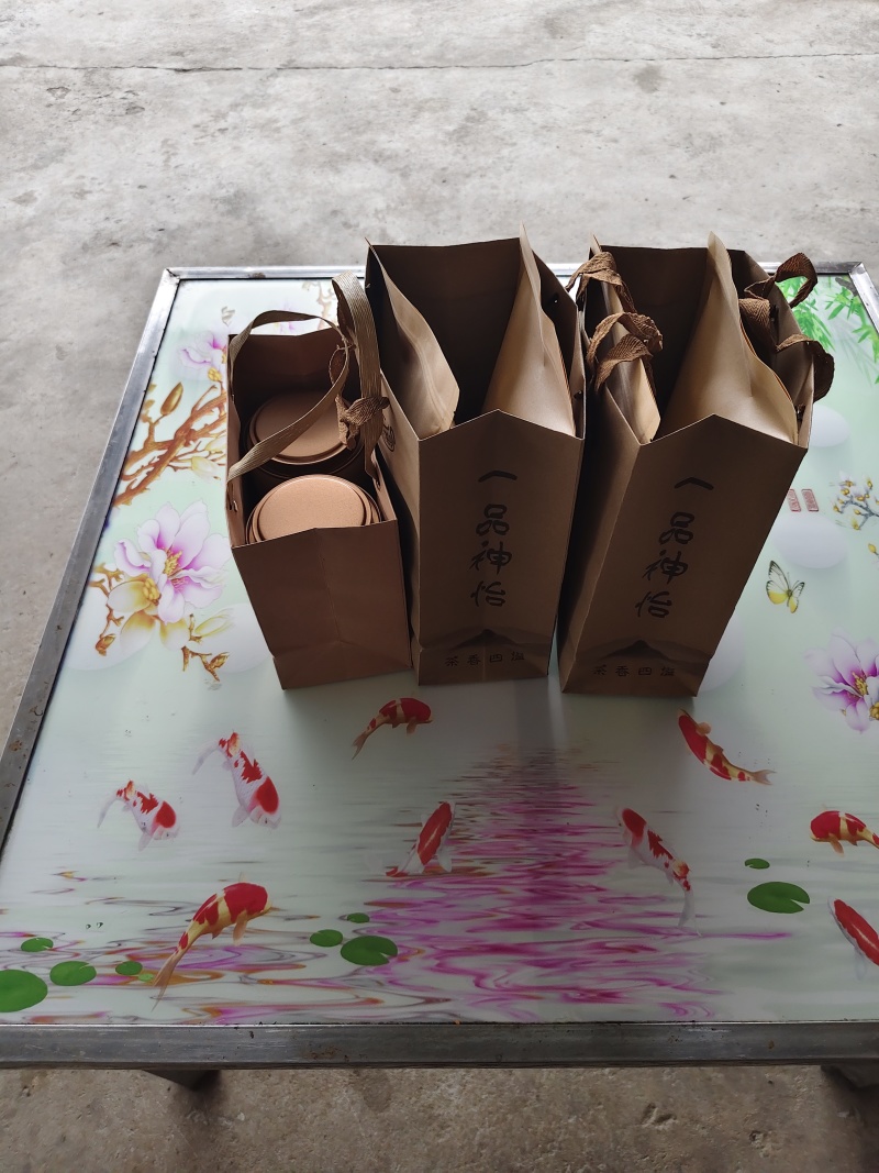 自家茶园，原生态，茶叶，欢迎大家联系。