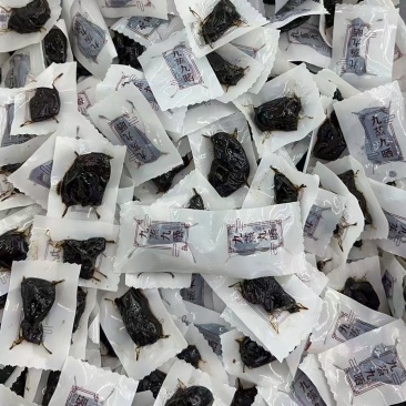 九蒸九晒黄精/即食黄精大量供应品质优可视频看货欢迎咨询来
