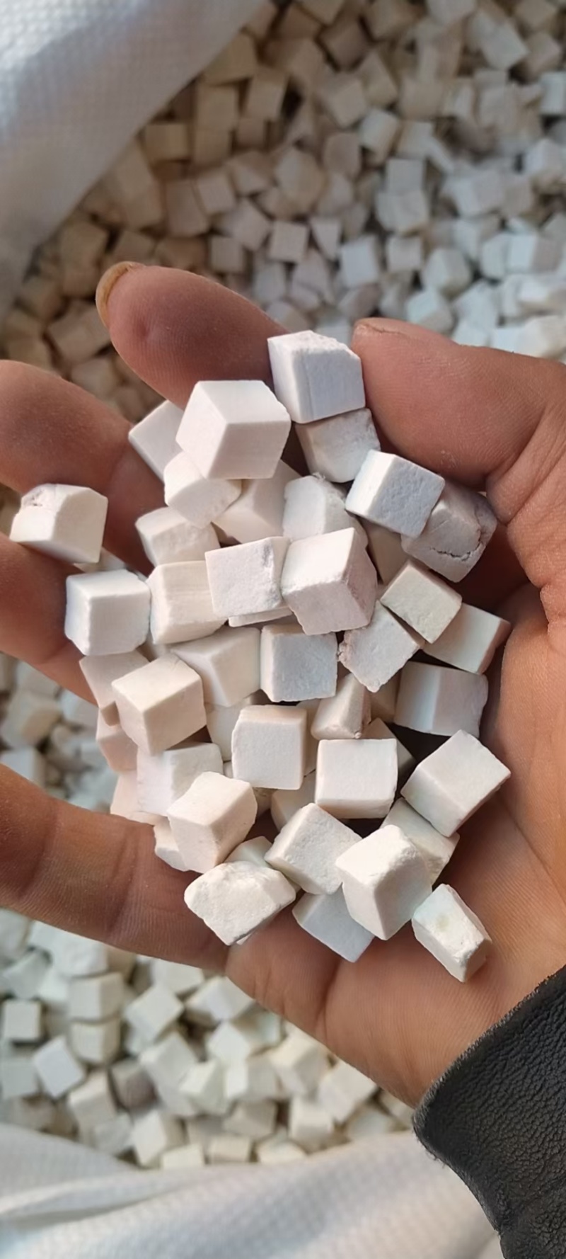 精品无硫茯苓丁正宗大别山中药材产地一手货源过筛无末