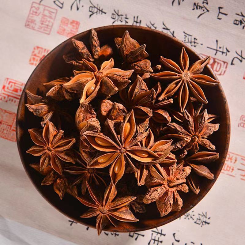 防城港大红八角春花八角过自然晾晒无硫，大量有货，对接全国