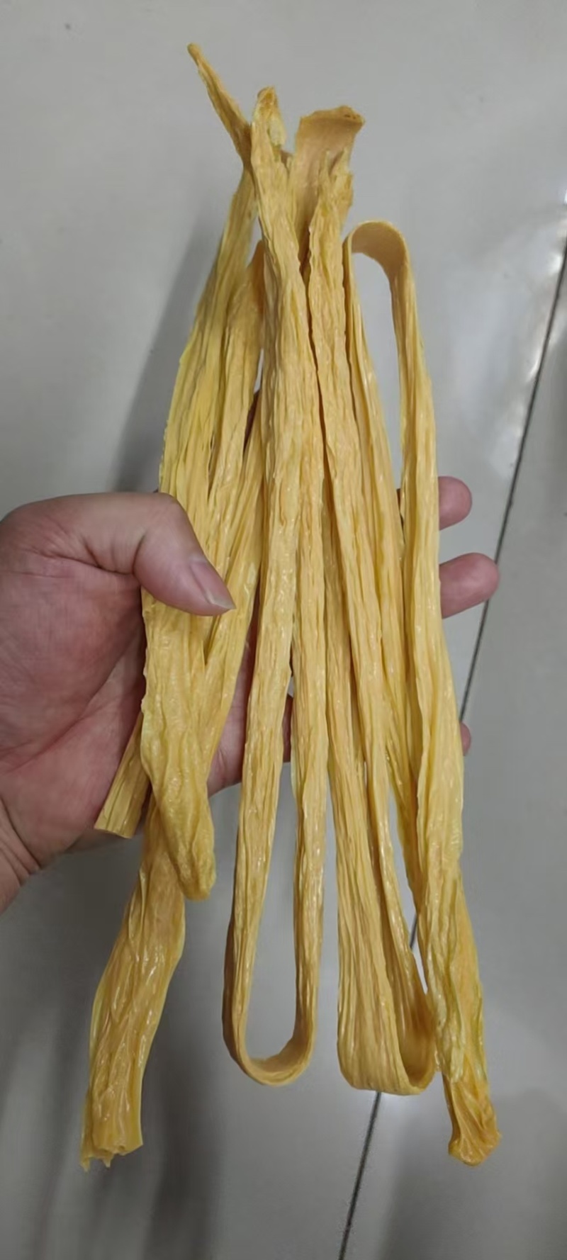 有盐长条腐竹条全国发货量大价优欢迎随时联系