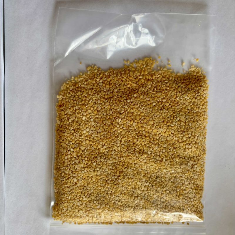 绿豆碎脱皮绿豆碎，大量上市，可一件代发，可批发，对接全国