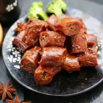 【麻辣鸭脖】