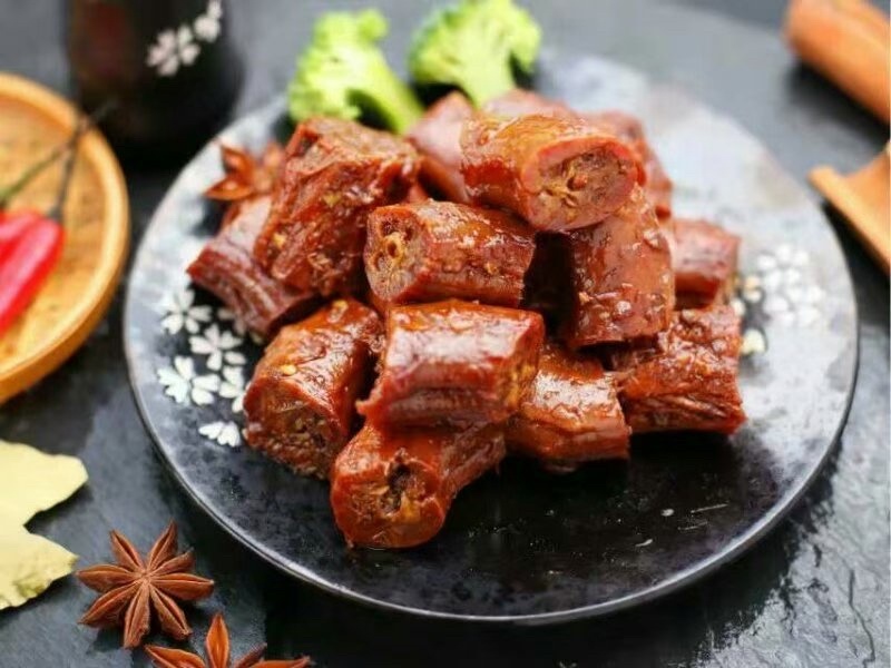 【麻辣鸭脖】