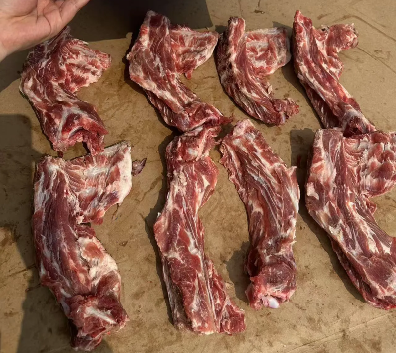 猪颈骨犟骨头手撕大骨专用产品！带排的一款颈骨