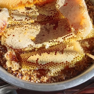 云南农村蜂蜜