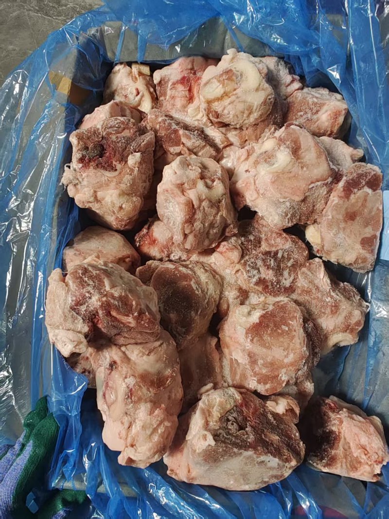 去皮小肘子