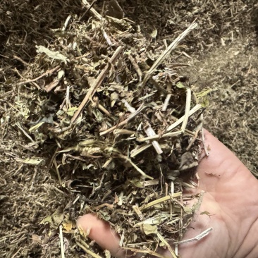 花生秧牛羊草料