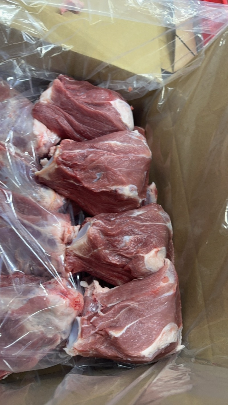 肥猪扇子骨14-18个，带肉率60
