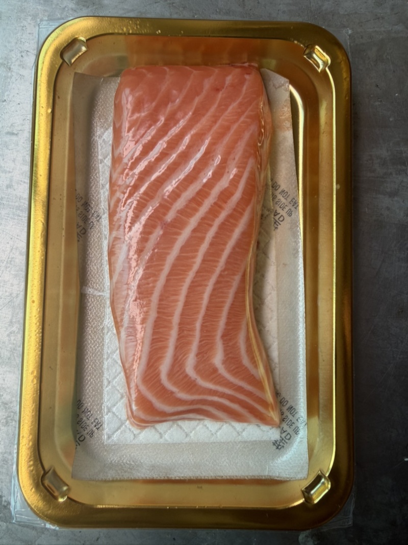 挪威三文鱼大西洋鲑鱼日料店餐饮批发日料店电商
