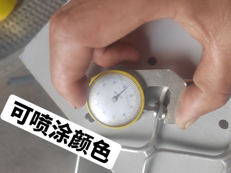 铝美格网质轻高强、永不生锈、美观易装、免维护、寿命长