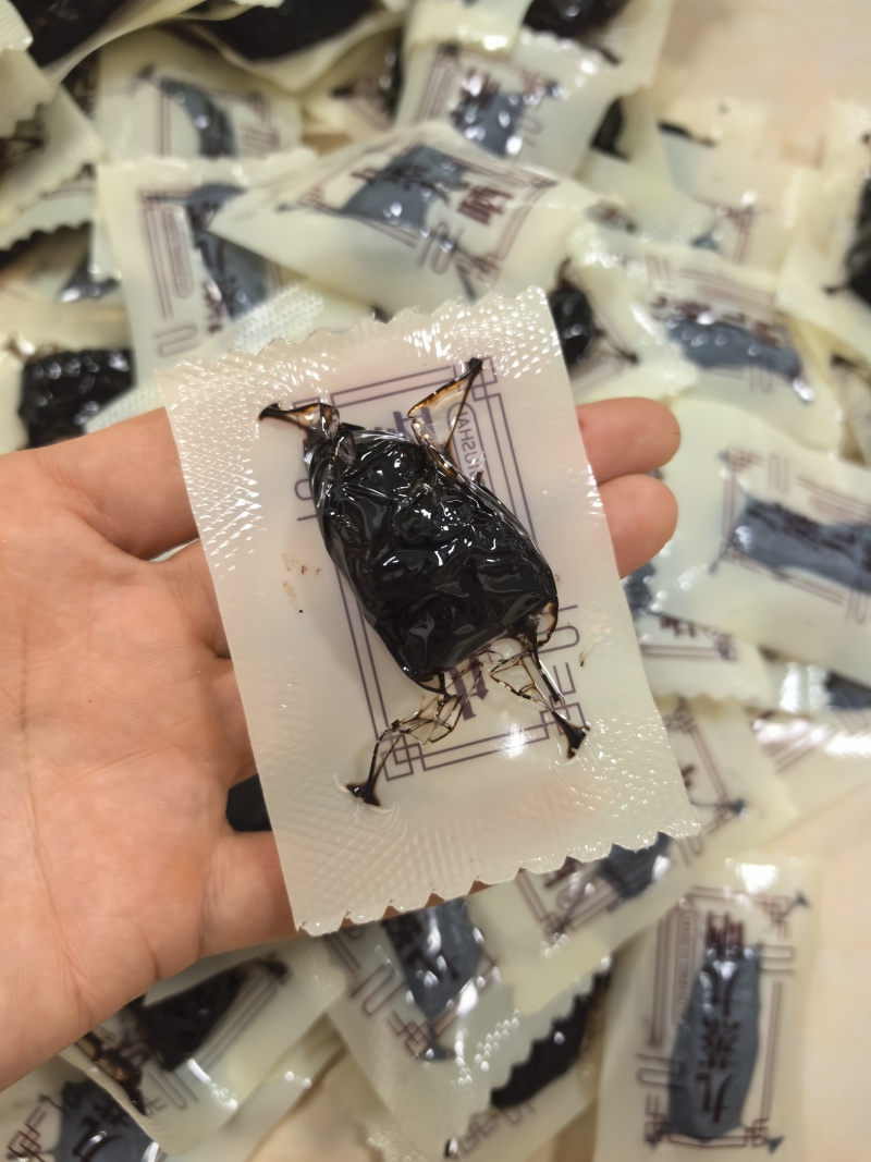 九蒸九晒黄精，开袋即食，对接各大平台一件代发，工厂直发