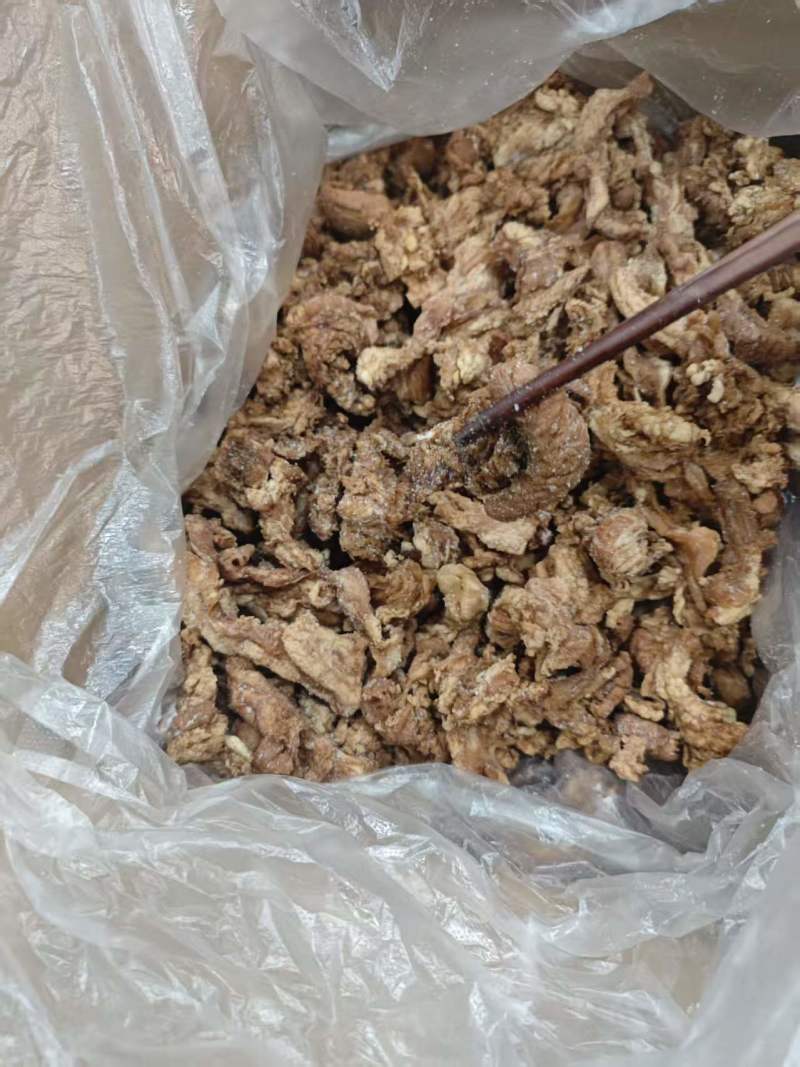 熟牛腱肉块，牛腱过水修割碎肉，带筋带肉，可试样，郑州现货