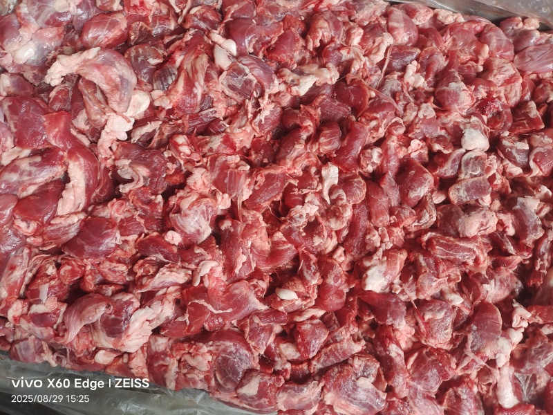 国产羊碎肉，穿肉串，**，羊鞭根肉，羊脖肉，羊护心肉