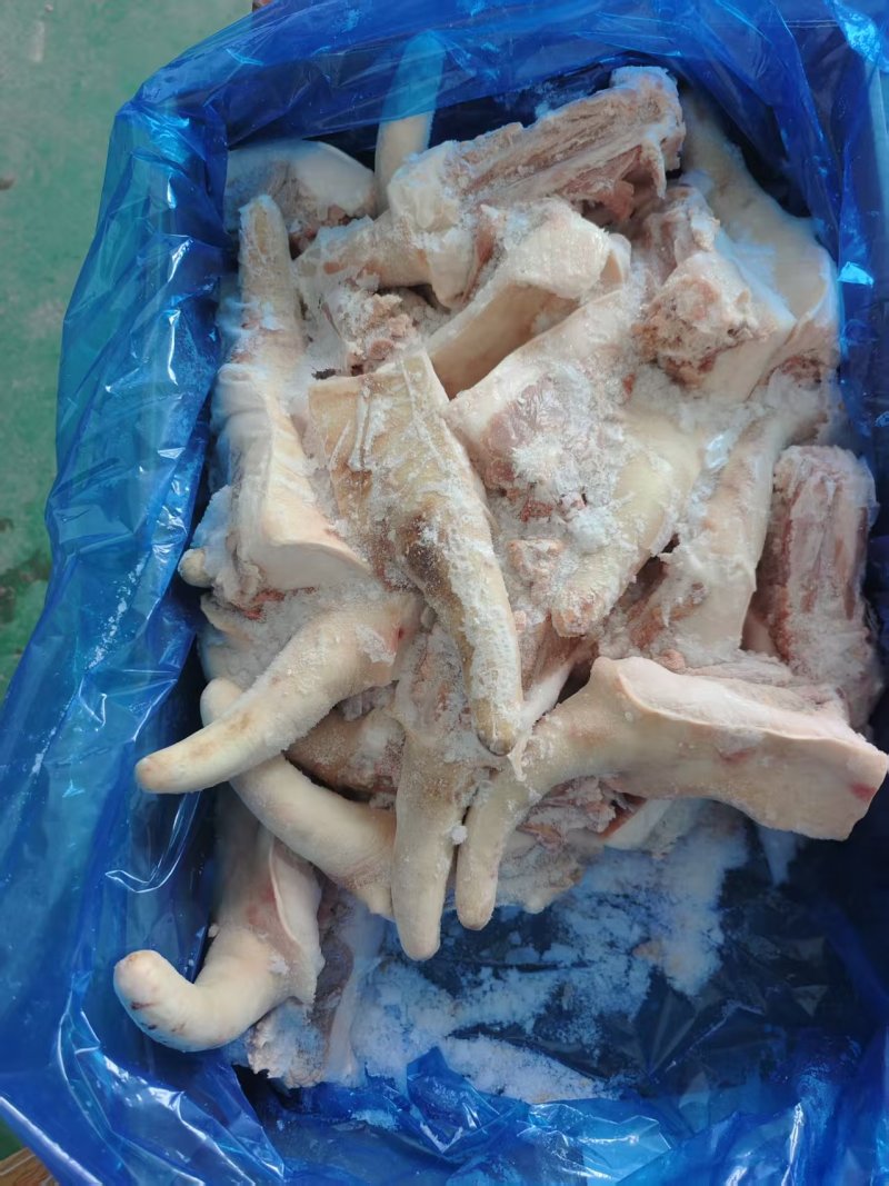 猪尾3237带根短尾实拍颜色新鲜，瘦肉率高，价格**划算